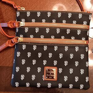 Dooney & Bourke San Francisco Giants Triple Zip Crossbody